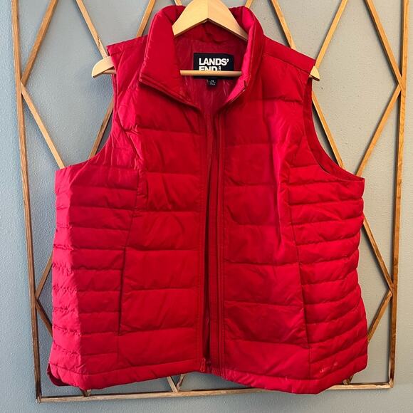 Lands’ End Down Vest - Picture 1 of 3